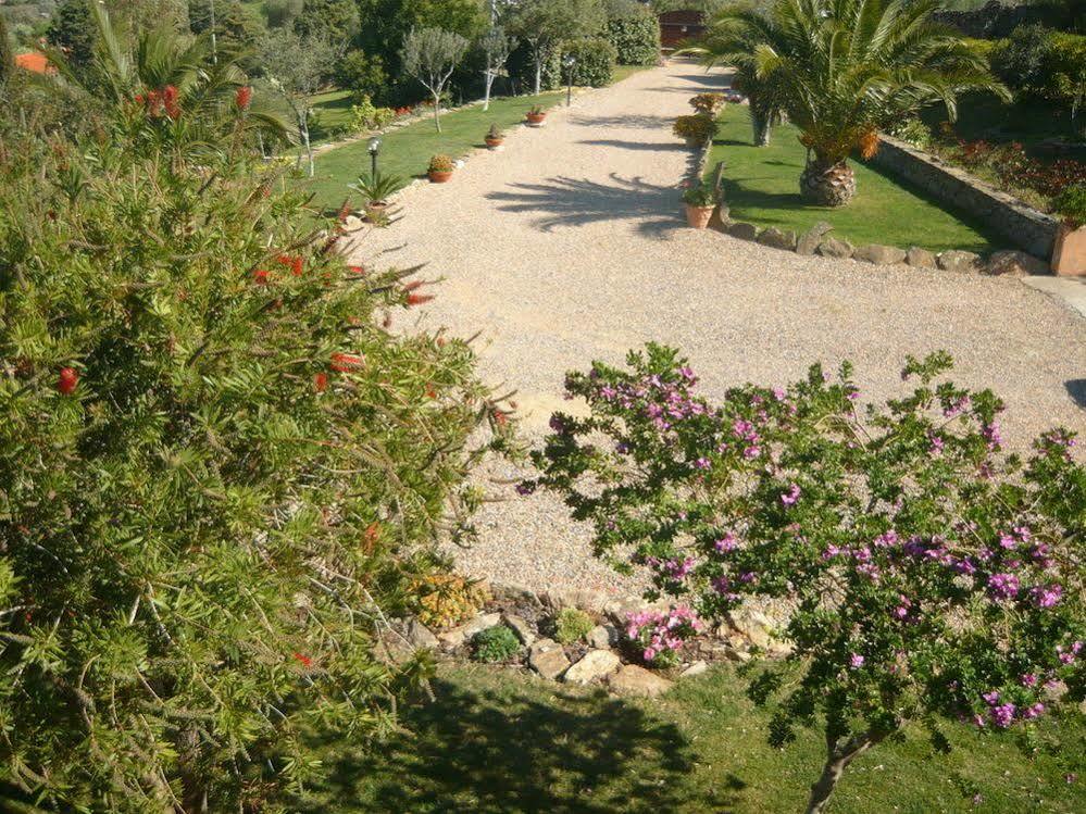 Li Muntigeddi Hotel San Teodoro  Exterior foto